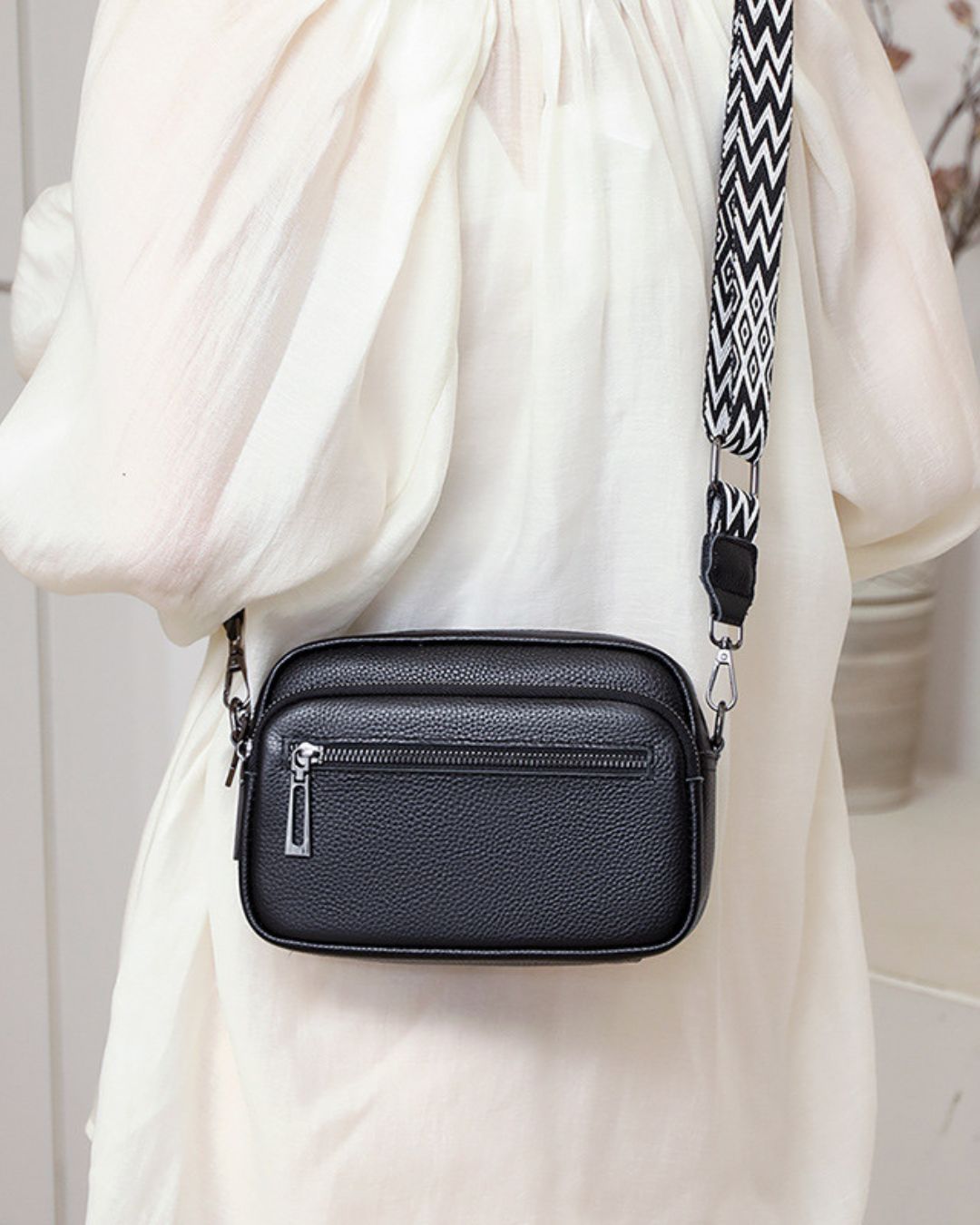 The Metro Edge Crossbody