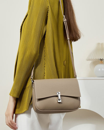 The Auna Fancy Shoulder Bag